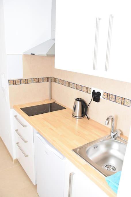 Small Apartament By The Sea Málaga Exteriör bild